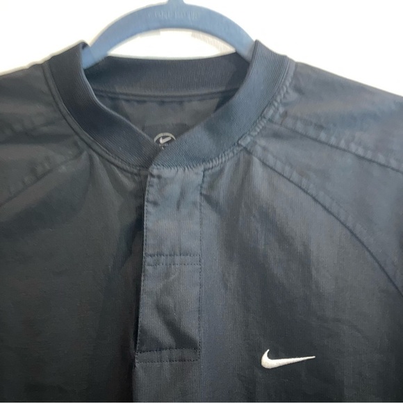 NIKE GOLF Sz M Vintage Windbreaker Pull Over 1/2 Opening w/ Snap Buttons Top - Picture 2 of 10